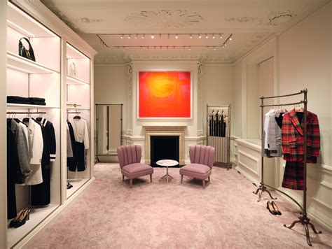 gucci bond street number|gucci new bond street london.